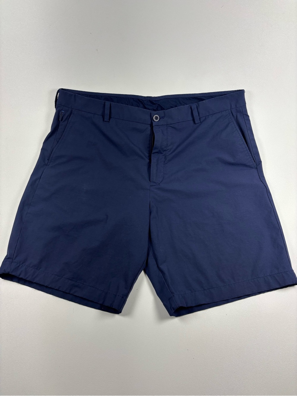 Vineyard Vines Navy Flat Front Performance Shorts - 38